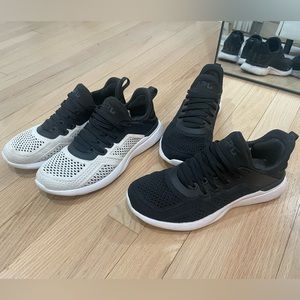 Apl Womens shoes size 5.5